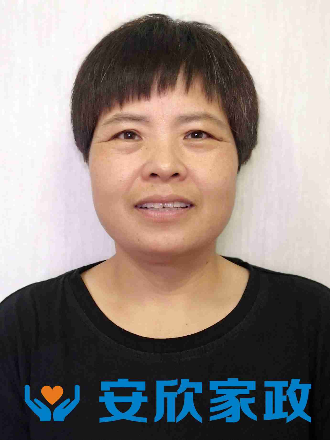 朱琴阿姨照片