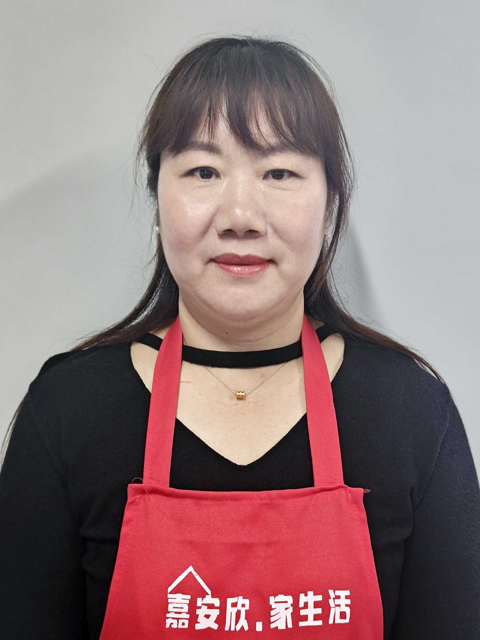 黄官琼阿姨照片