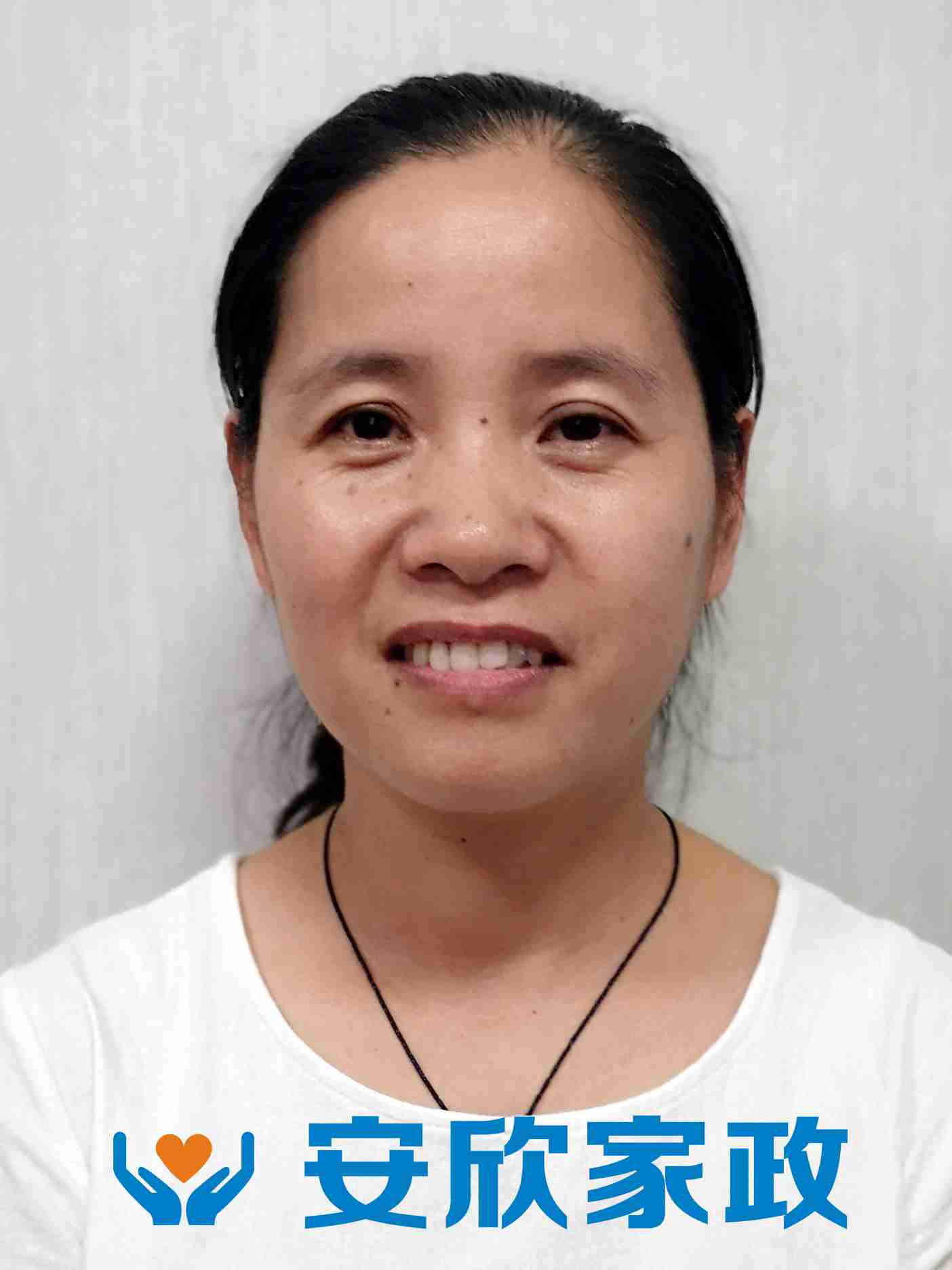 孙群美阿姨照片