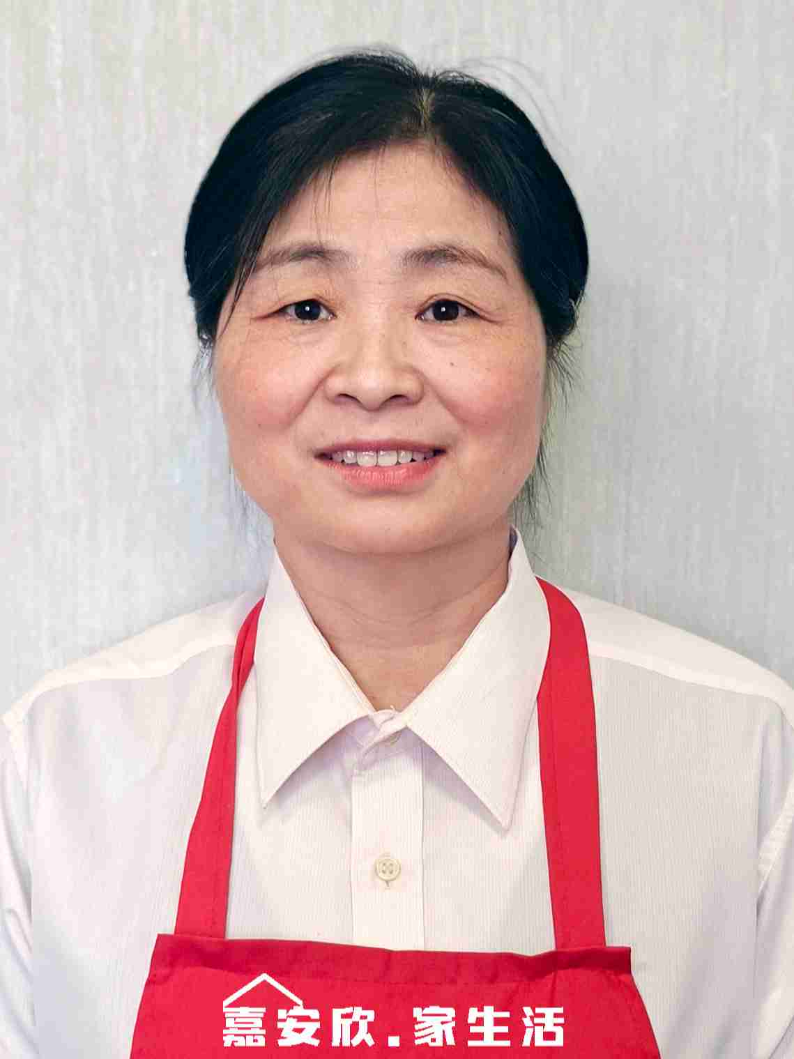 尹德娟阿姨照片