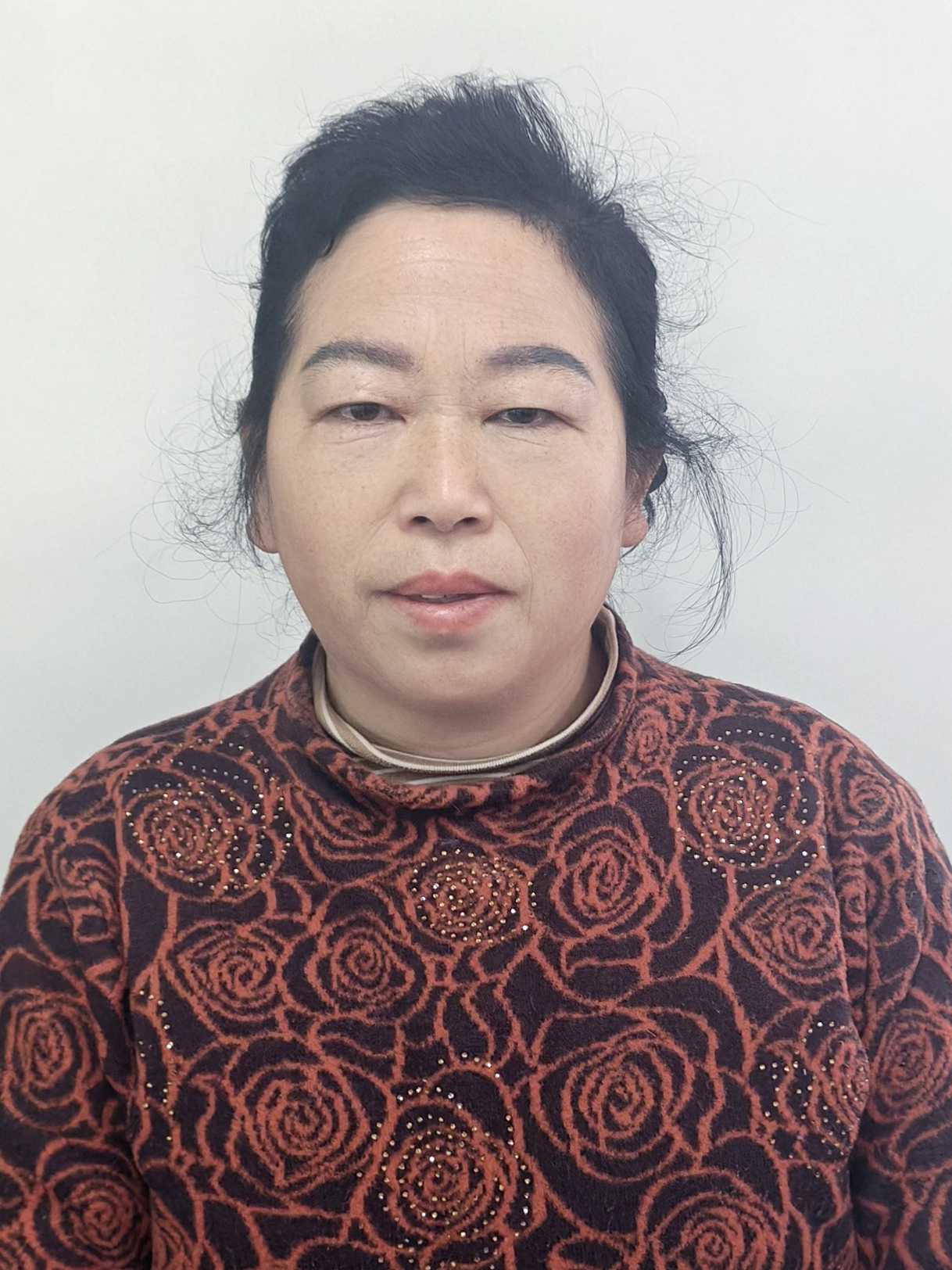 宁玉荣阿姨照片