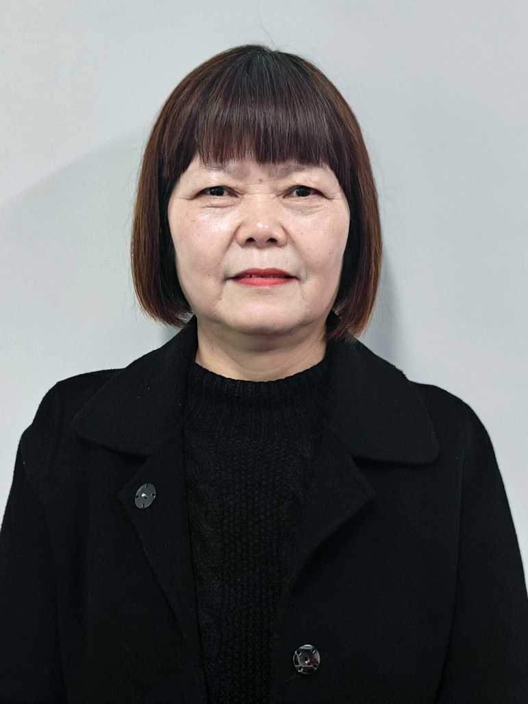 金建芬阿姨照片