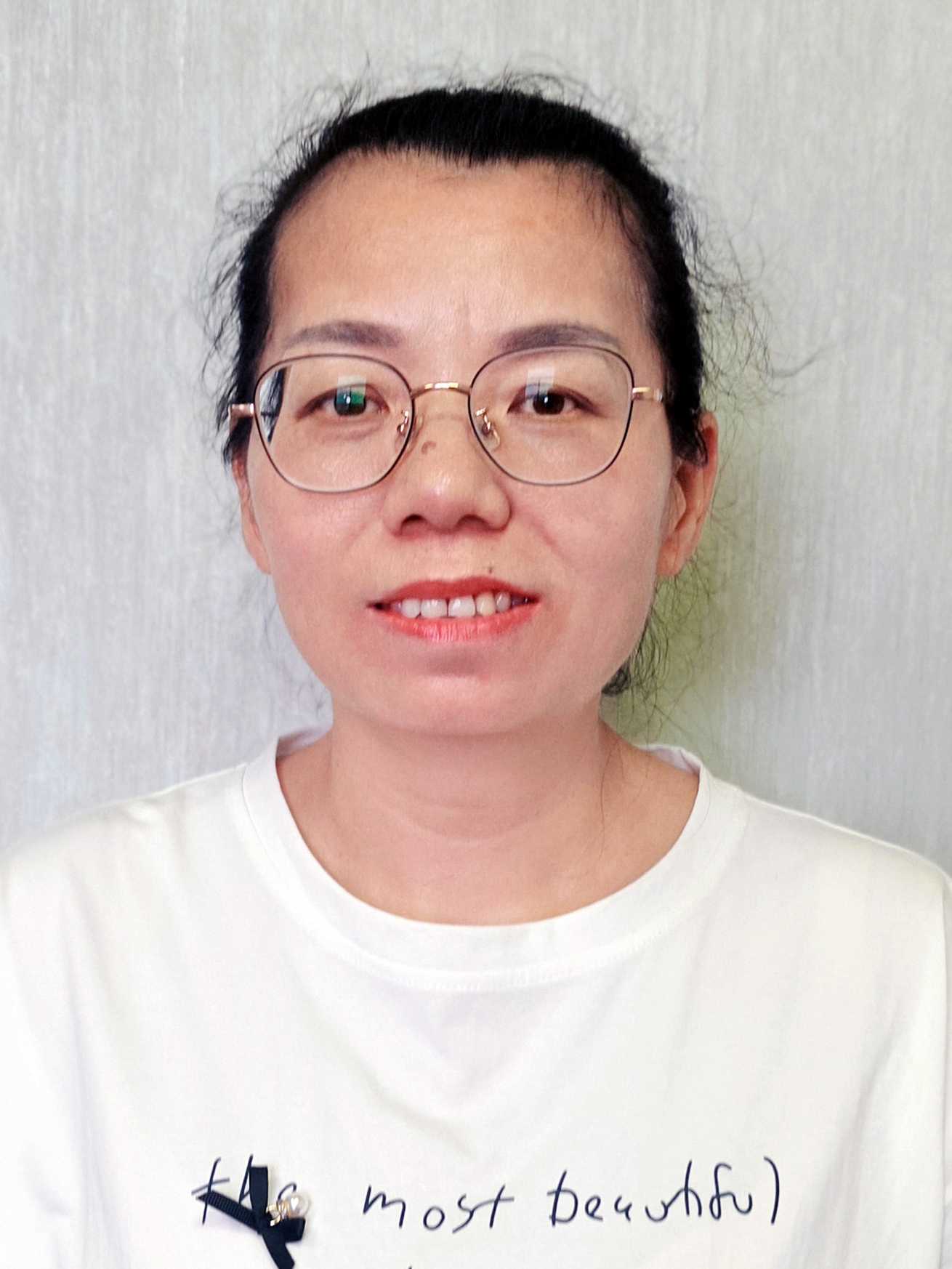 黄永娇阿姨照片