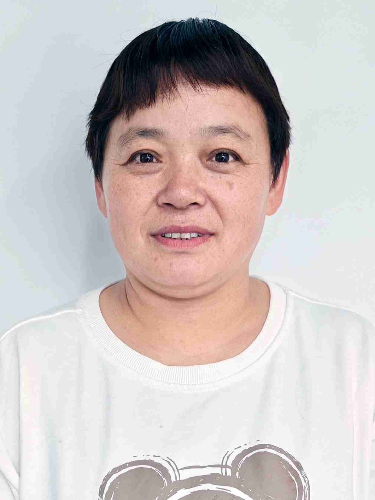 毛玉红阿姨照片