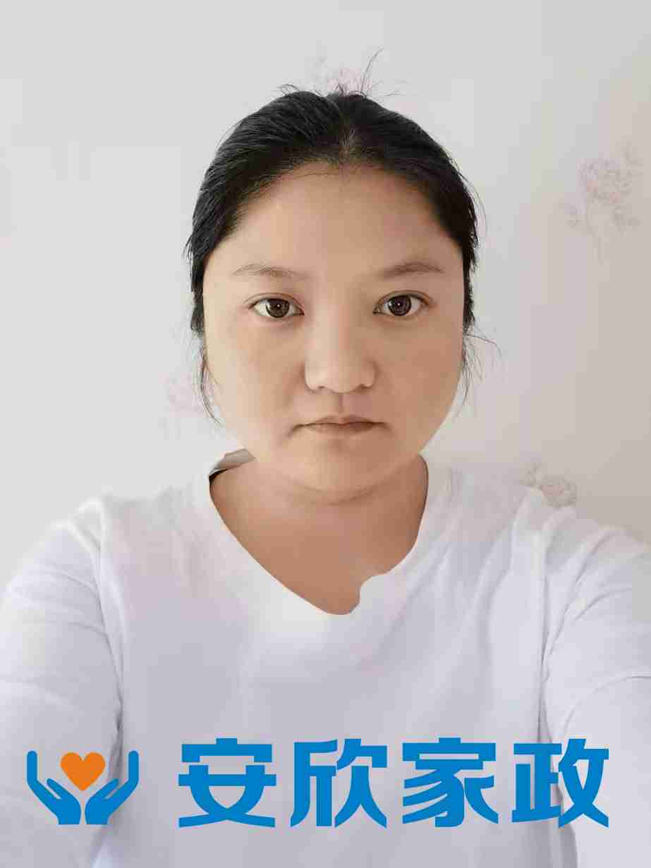 方紫萍阿姨照片