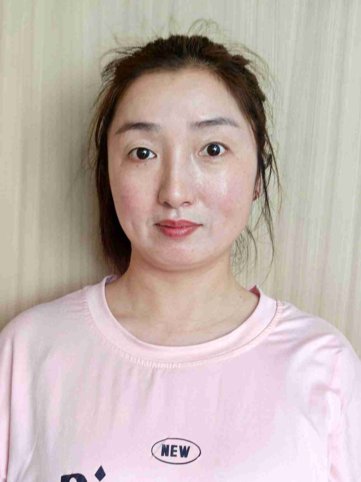 陆张群阿姨照片