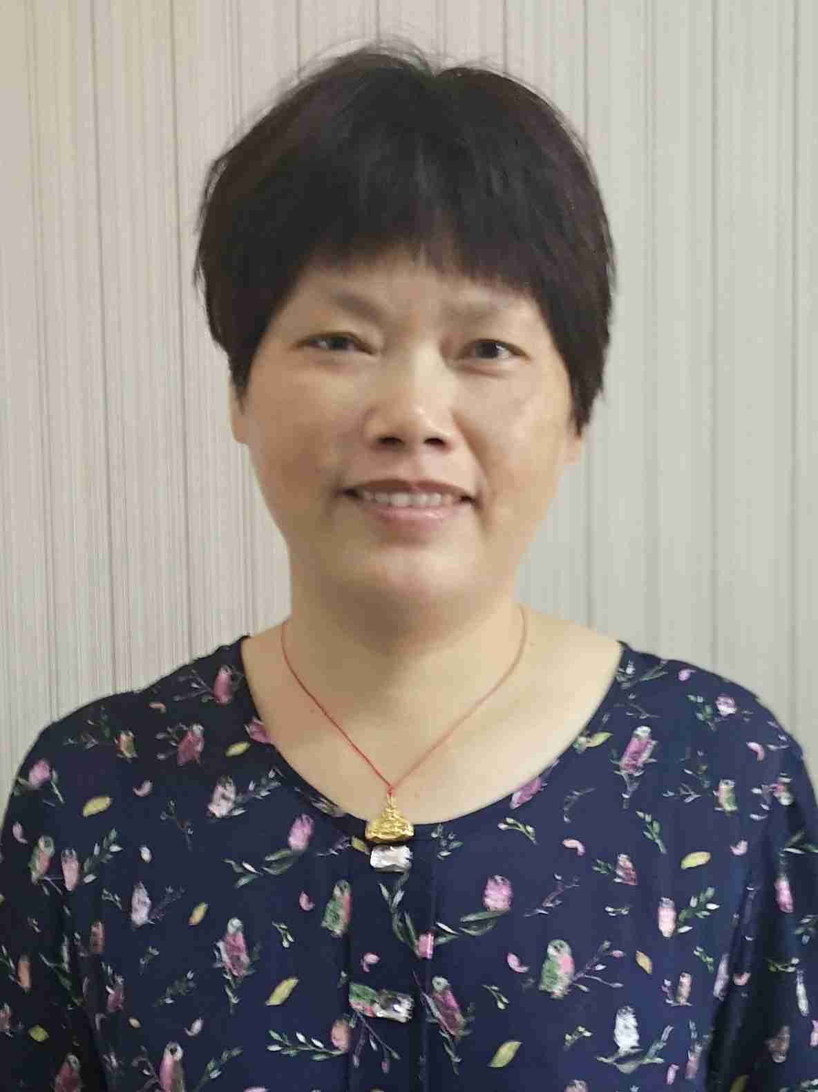 姜美芬阿姨照片