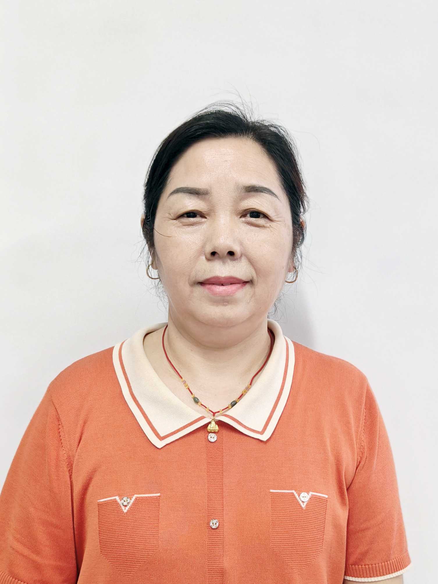 胡梅阿姨照片