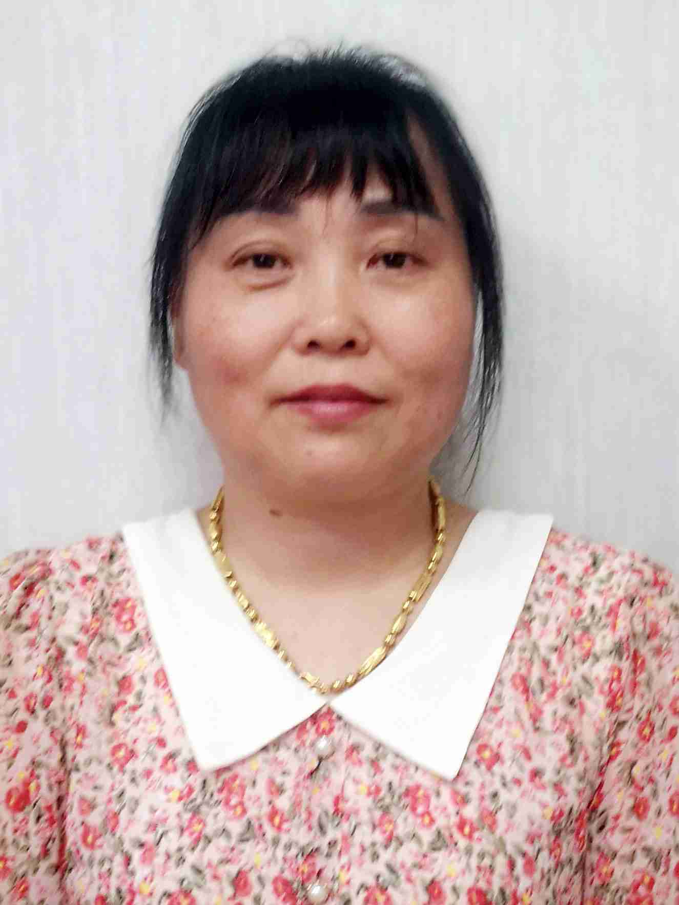 尤勤阿姨照片
