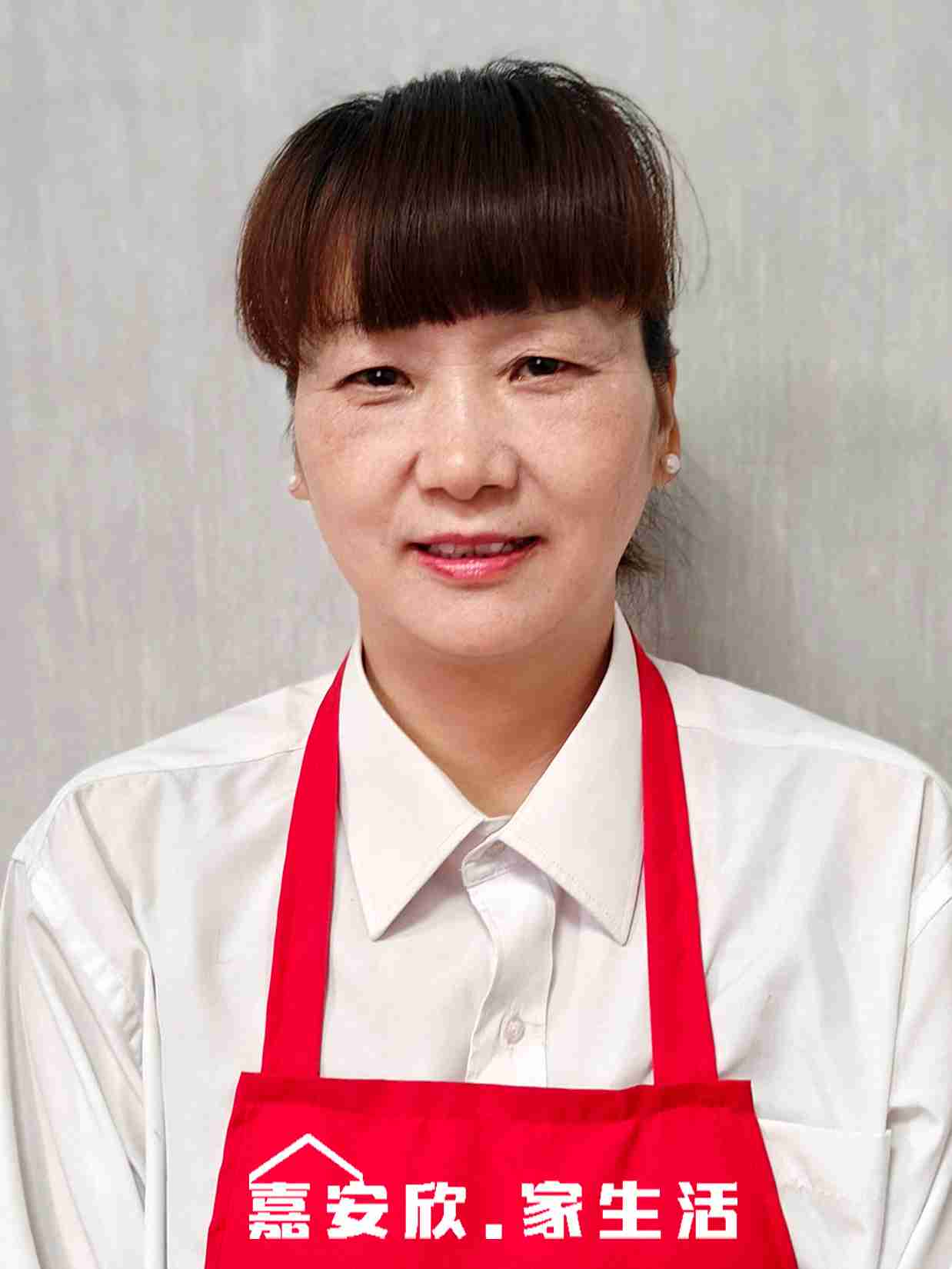 朱建芬阿姨照片