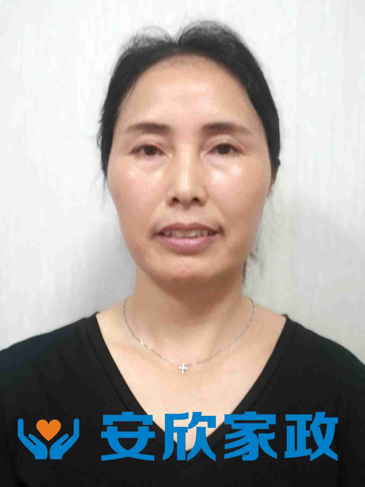 吴仕燕阿姨照片