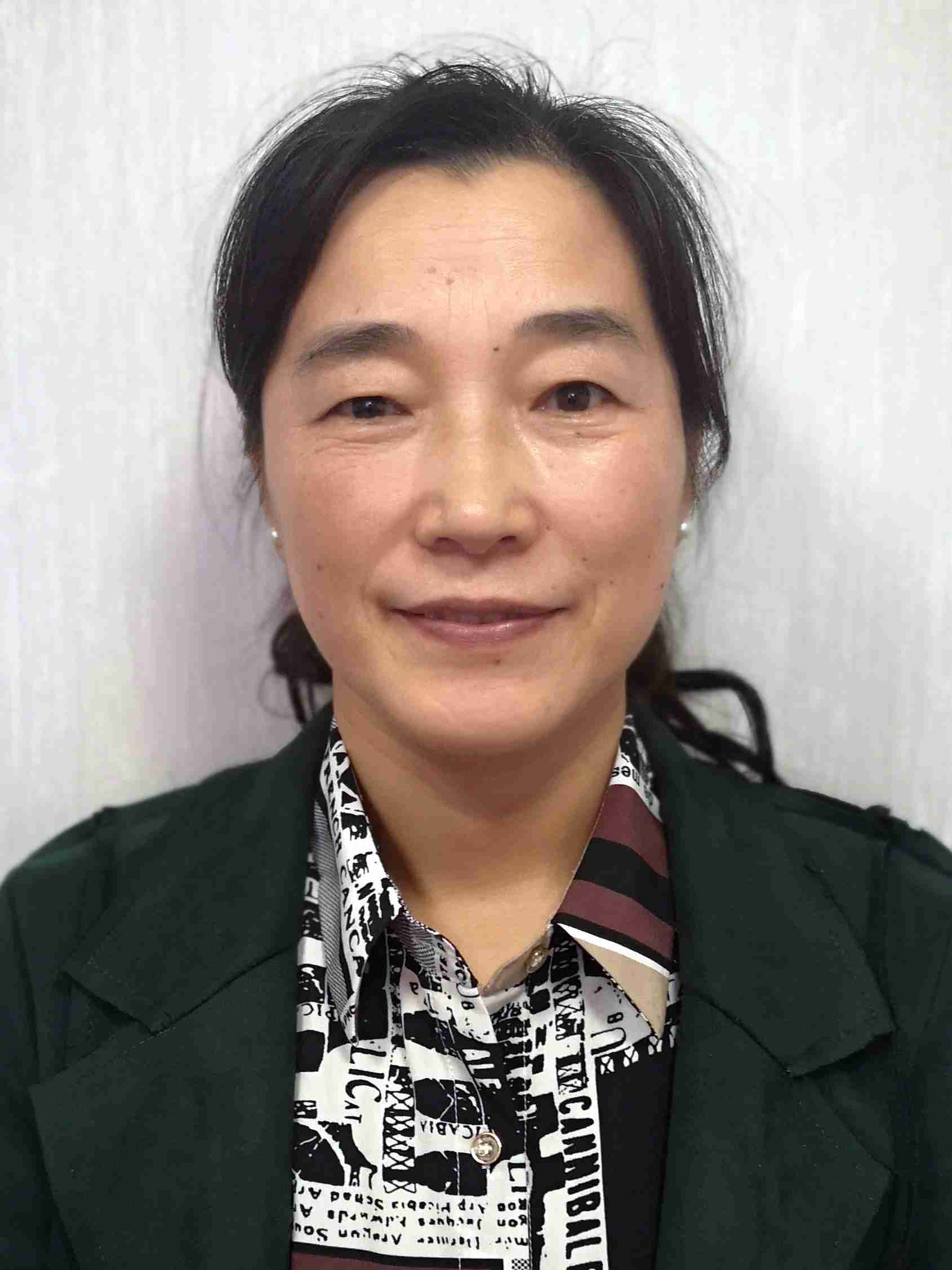 李凤玲阿姨照片