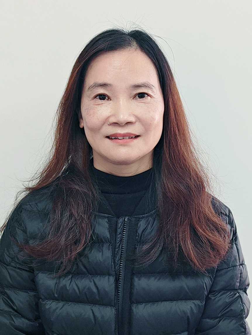 吴琴妹阿姨照片