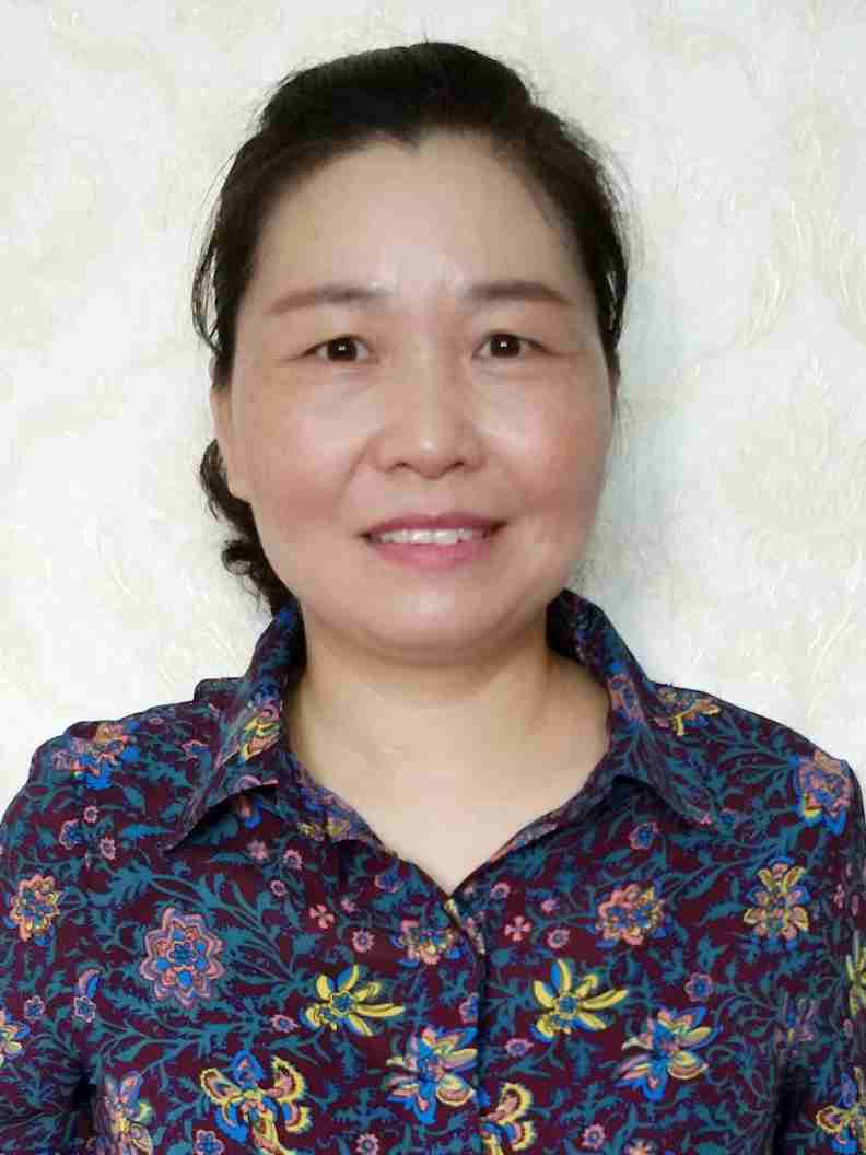刘玉梅阿姨照片