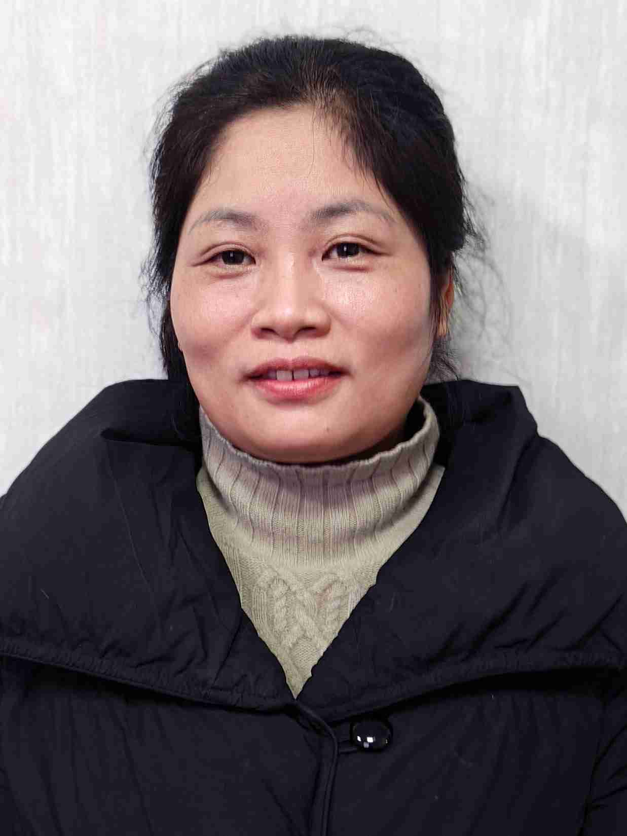崔小红阿姨照片