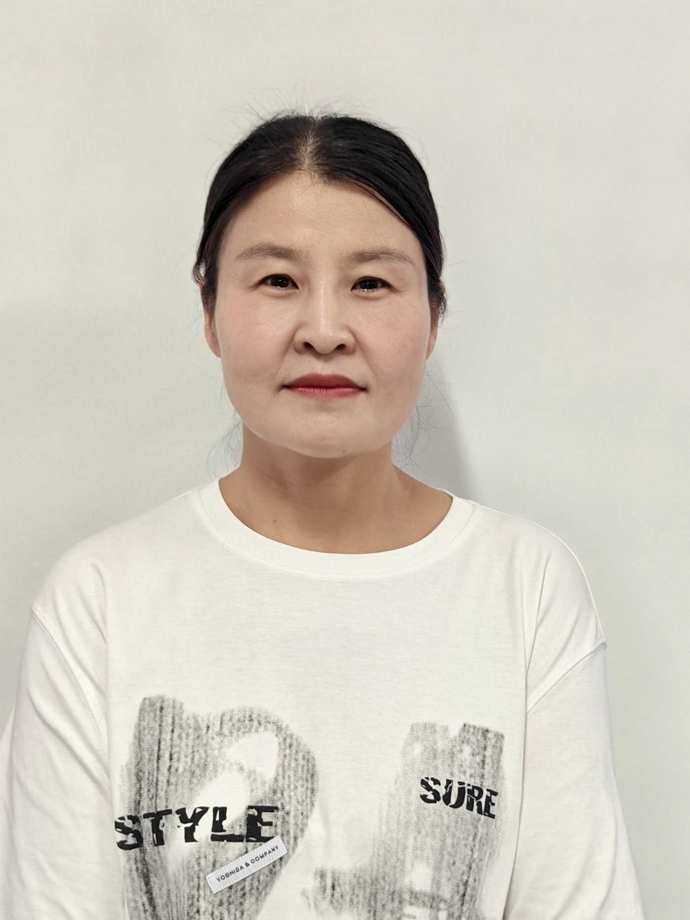 宫九丽阿姨照片