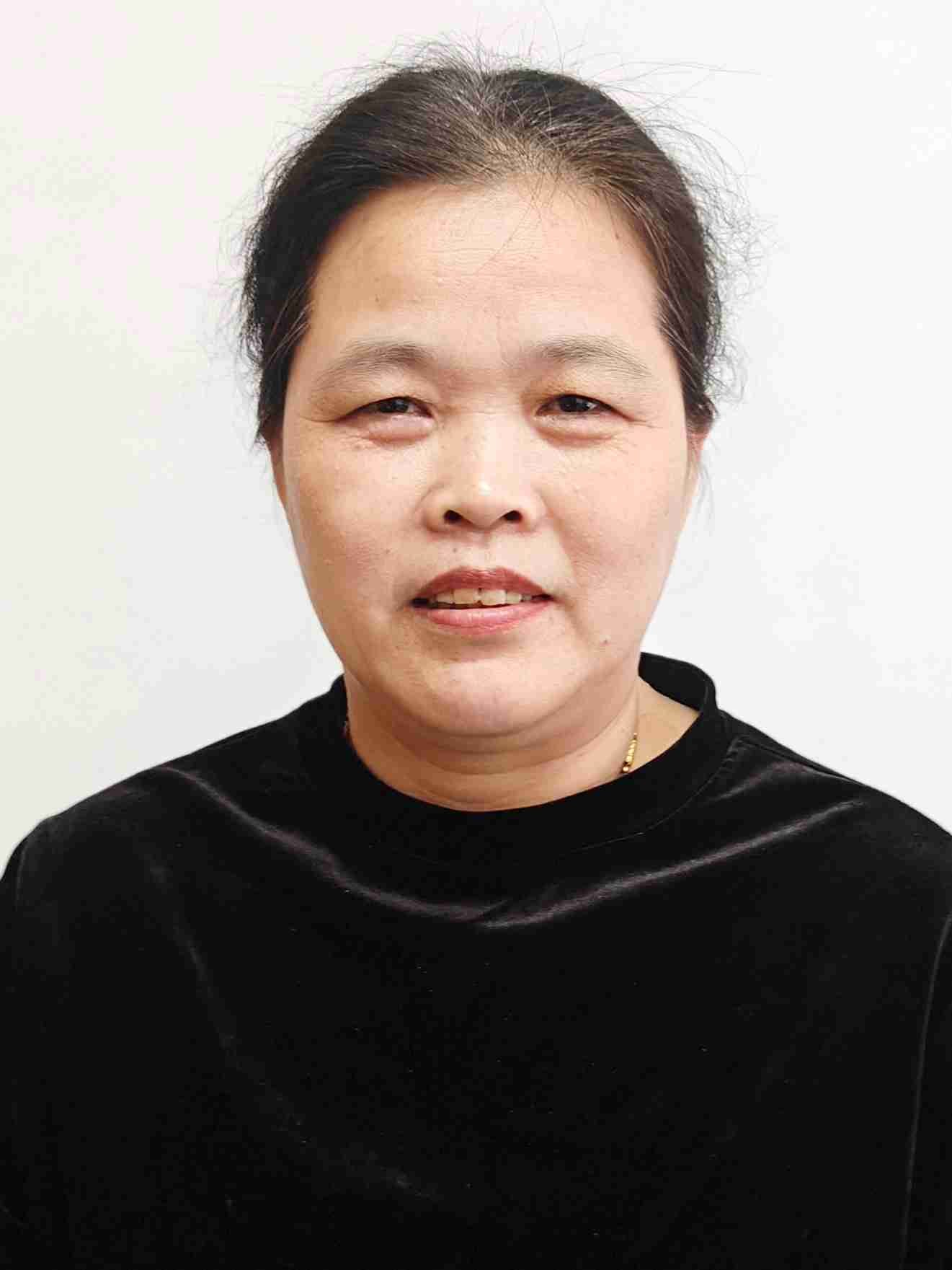 钱娟红阿姨照片
