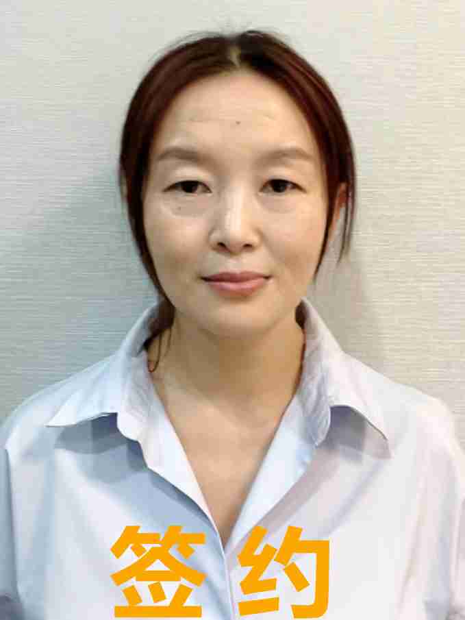 邓连芬阿姨照片