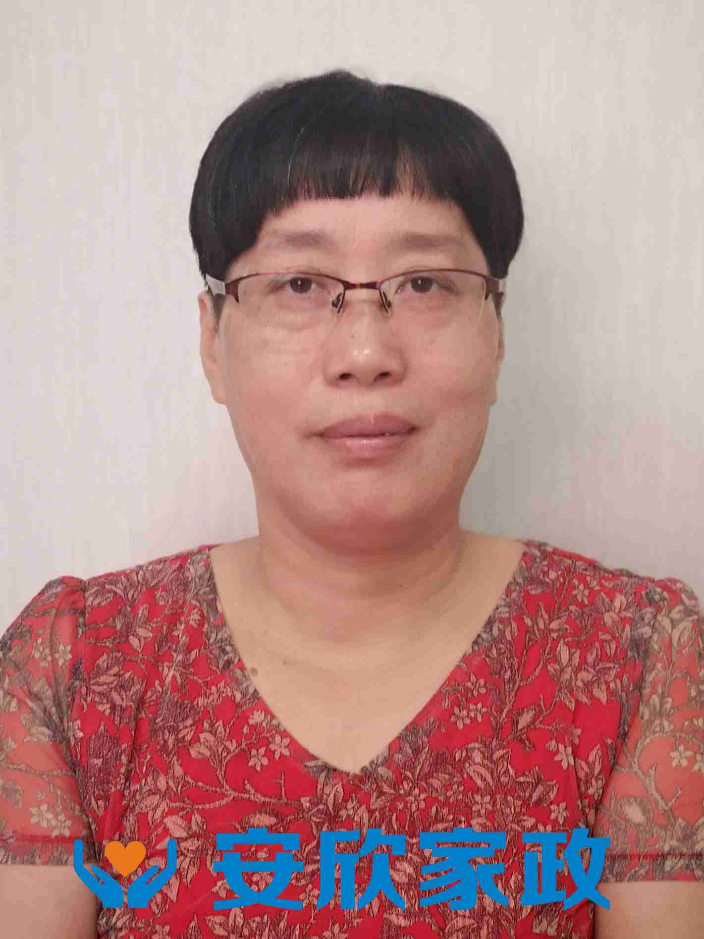潘孙慧阿姨照片
