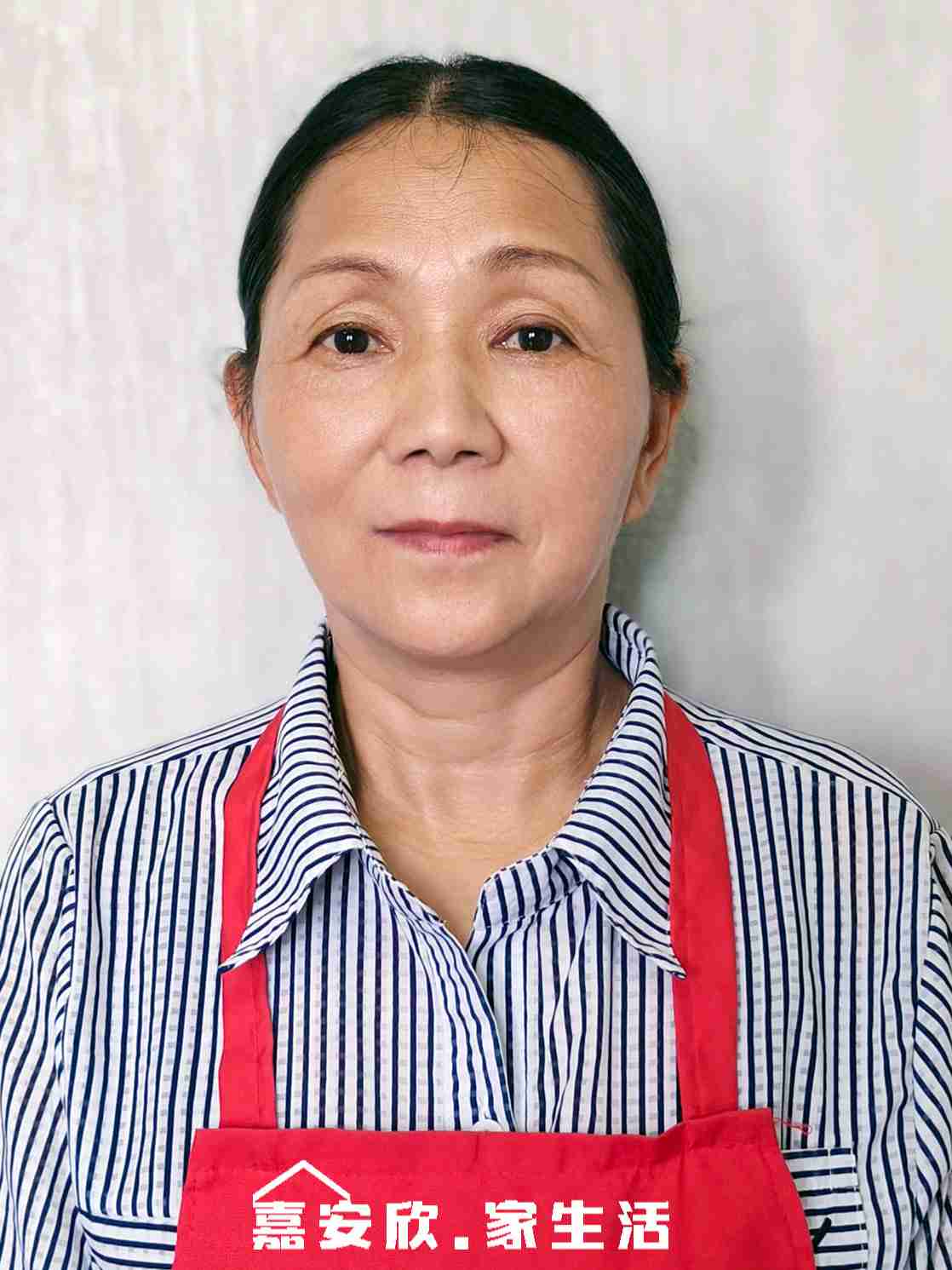 李世容阿姨照片