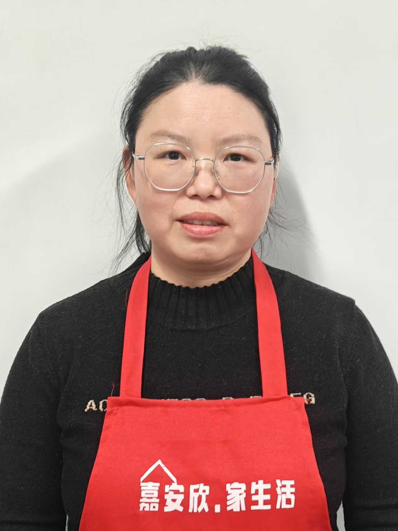 廖秀华阿姨照片