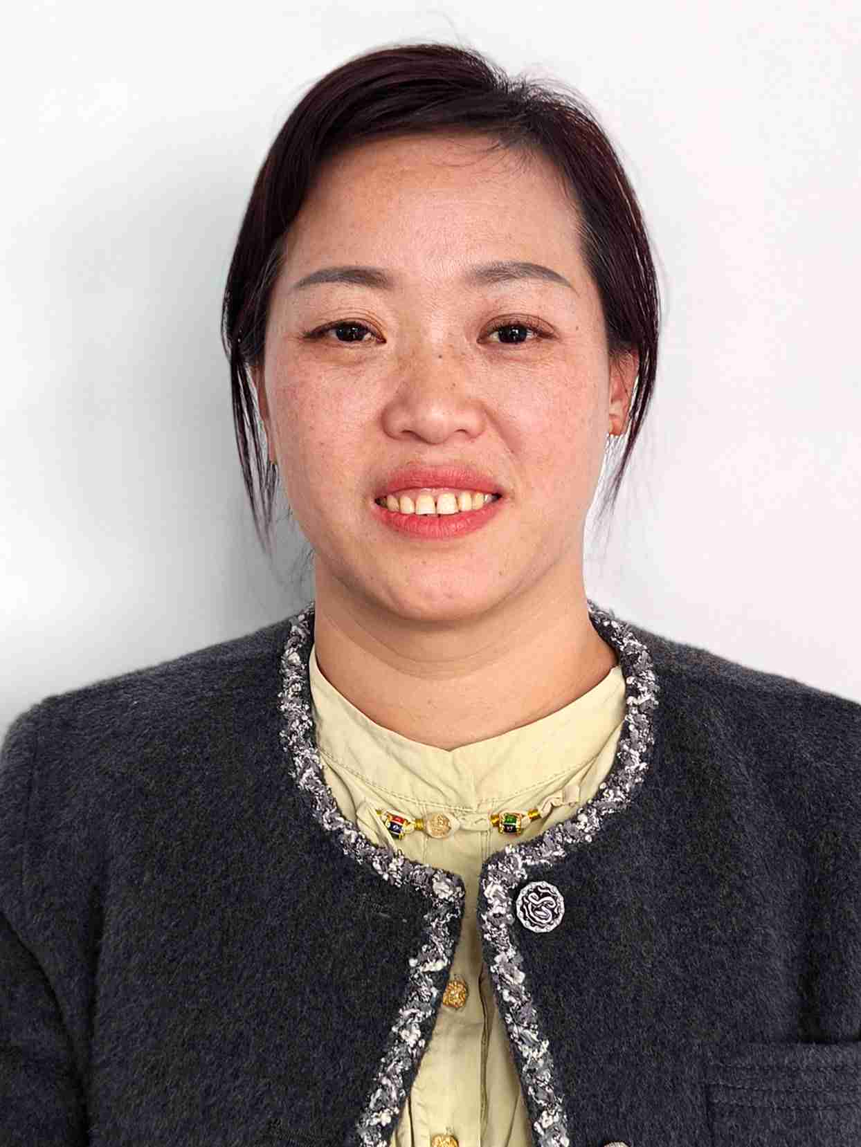成琼阿姨照片
