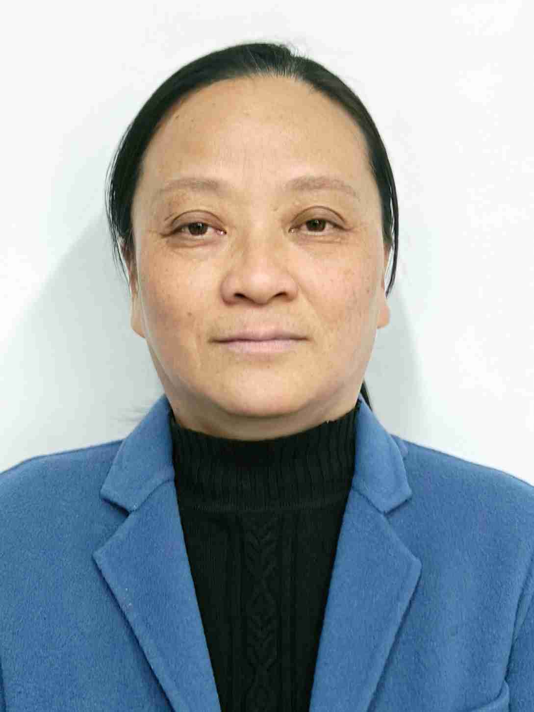 杨宏英阿姨照片