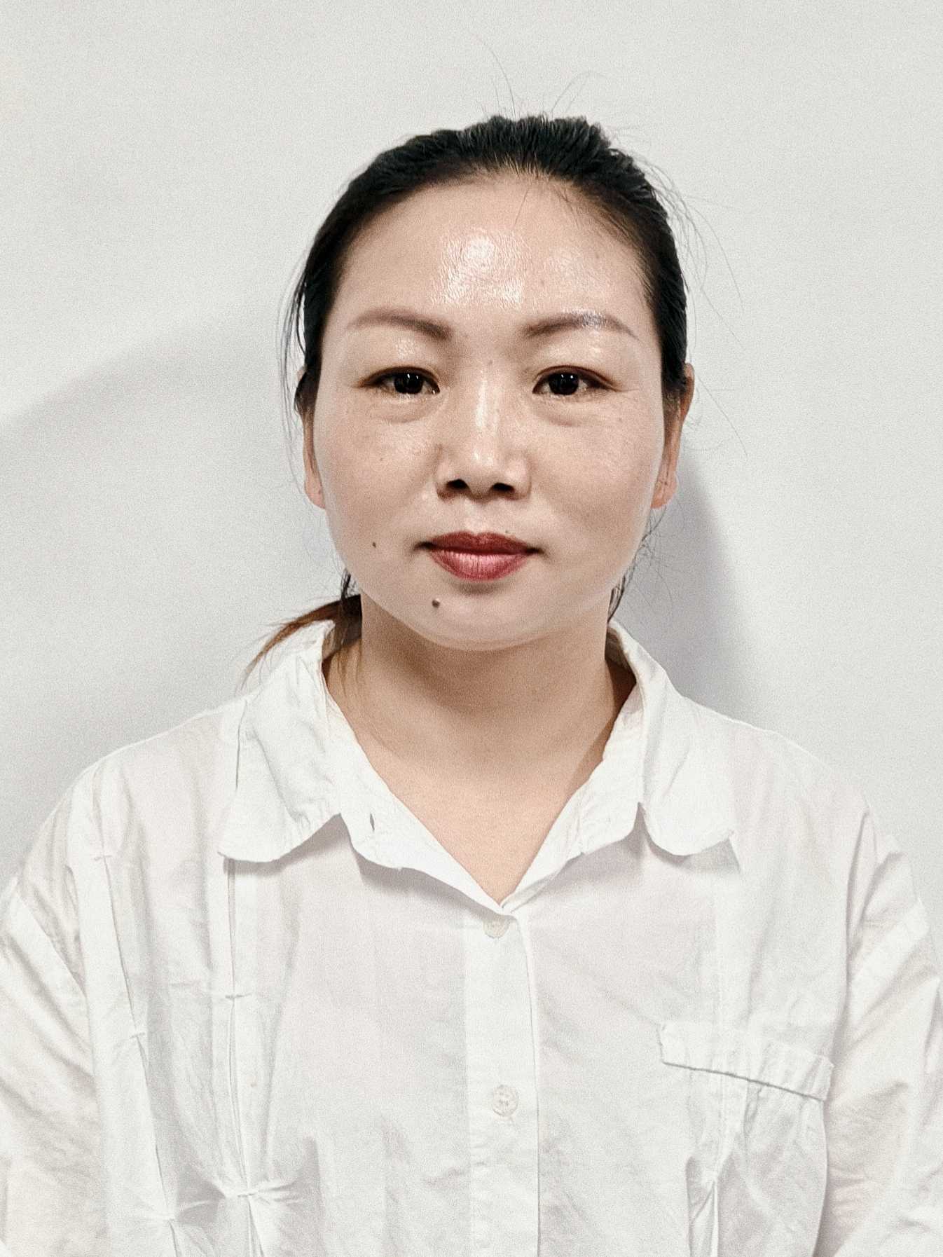 黄梅阿姨照片