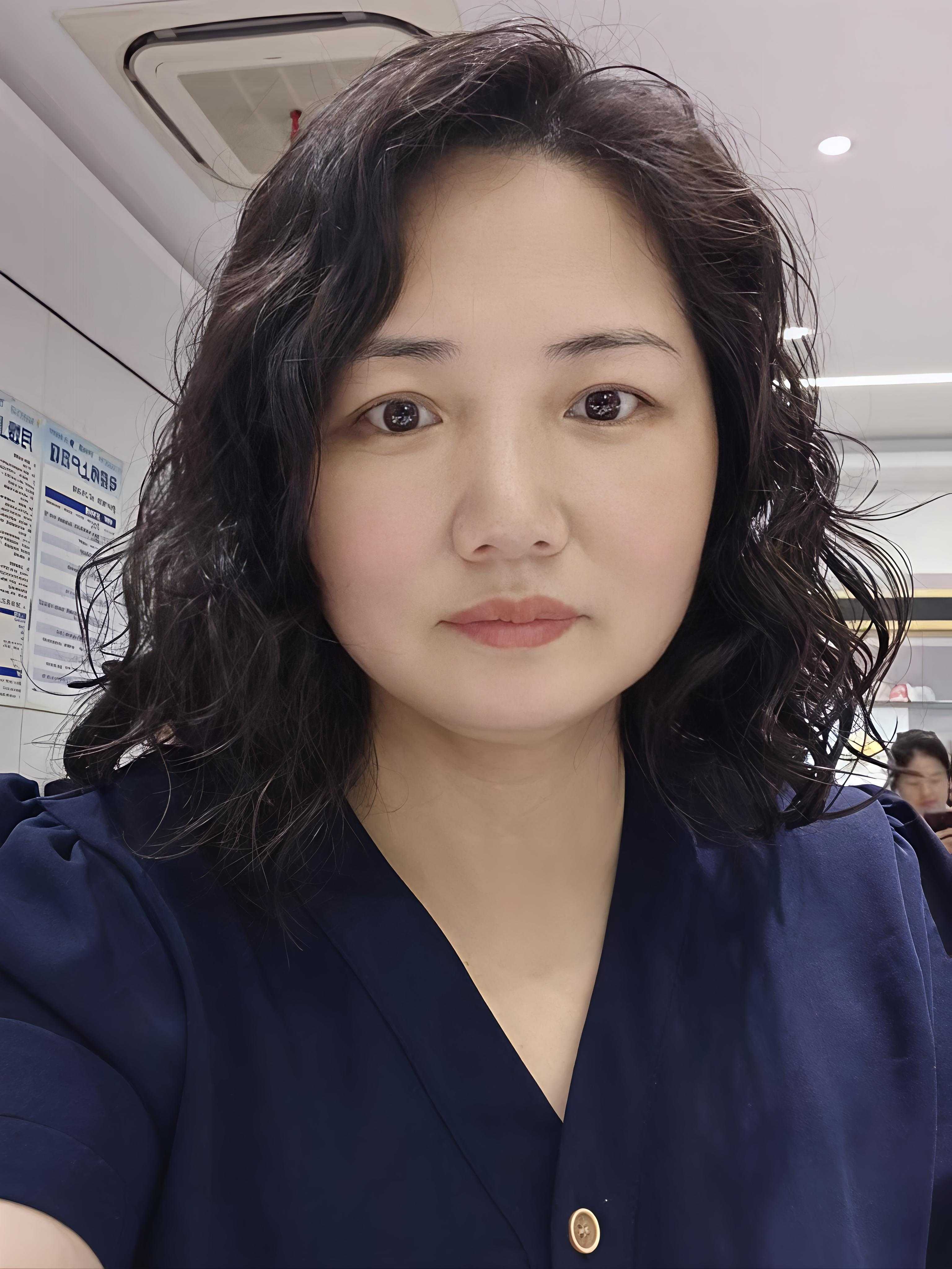 徐清华阿姨照片