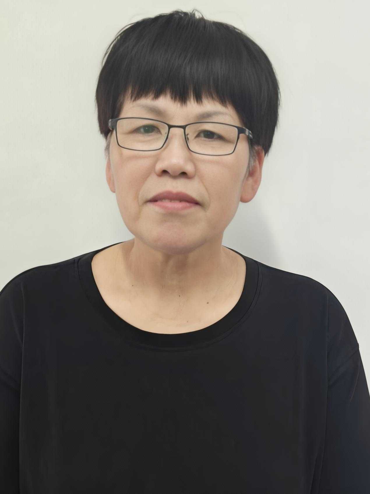 张培芬阿姨照片