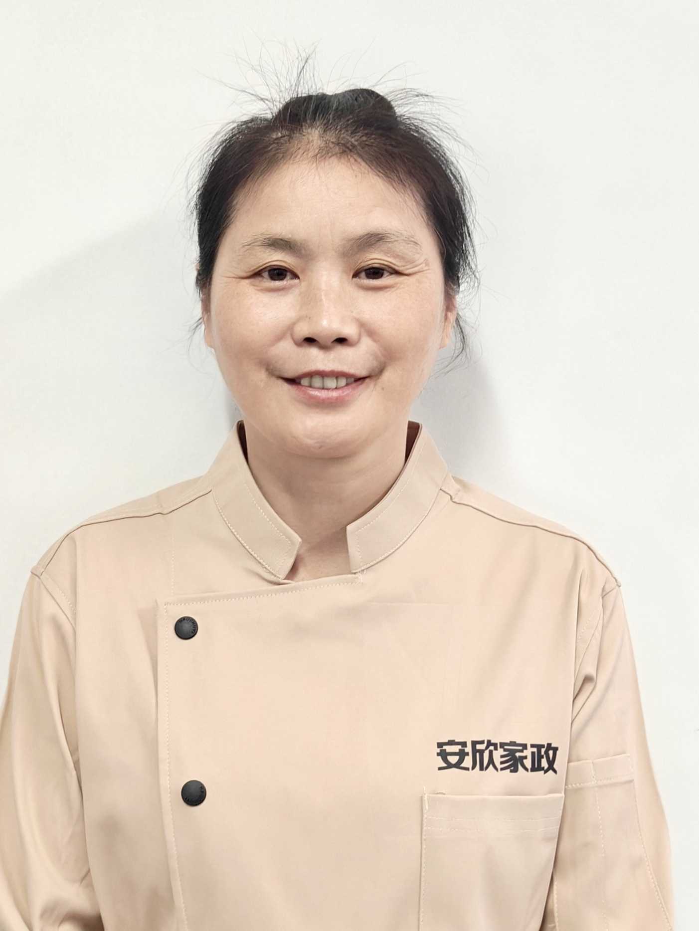 马建凤阿姨照片