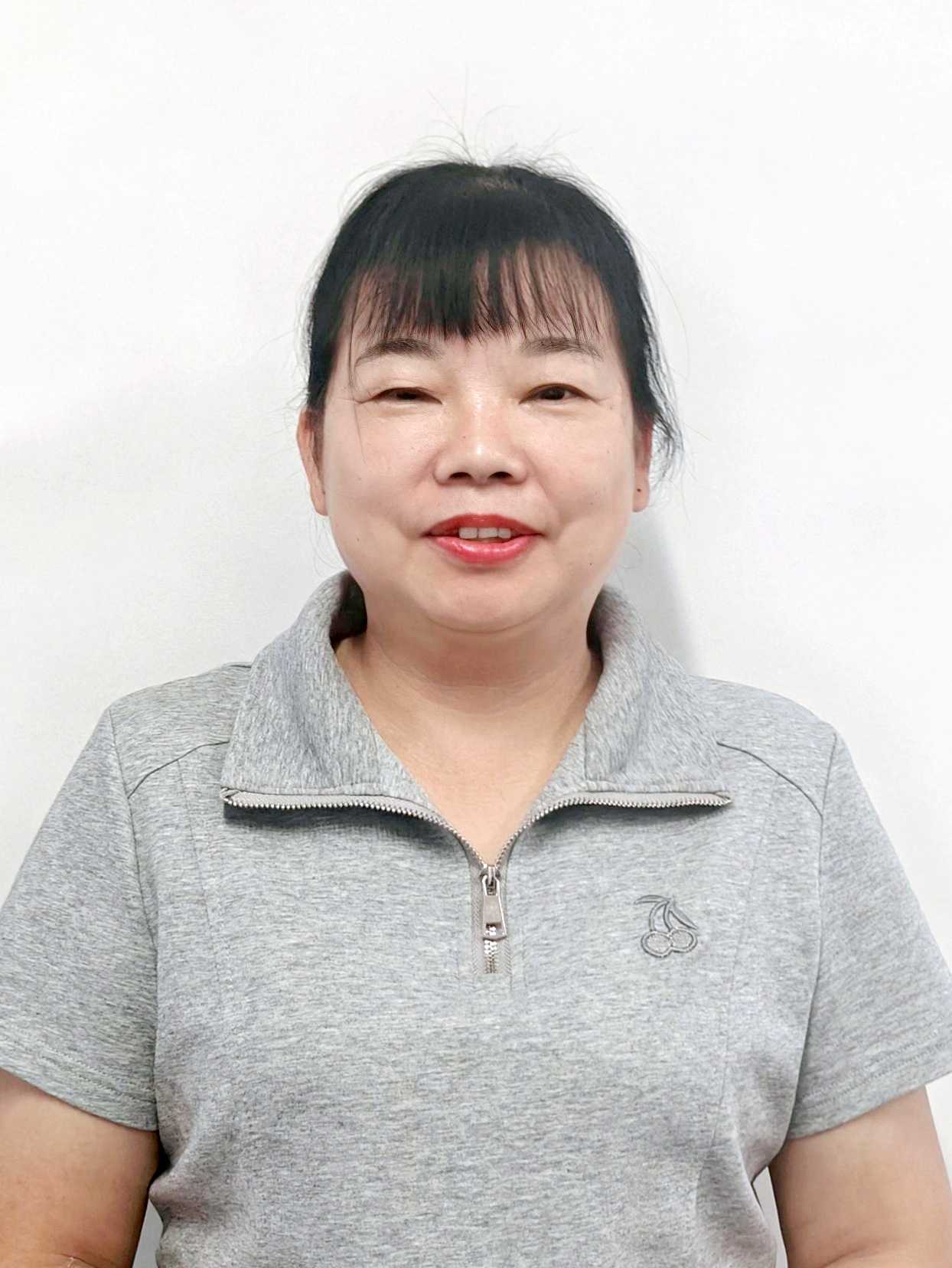 吴清华阿姨照片