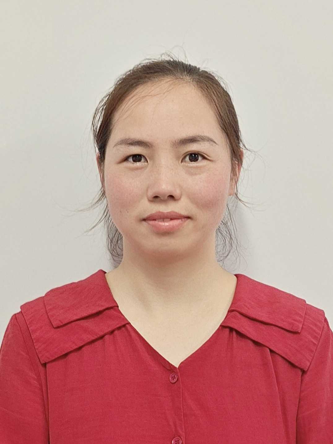 严小梅阿姨照片