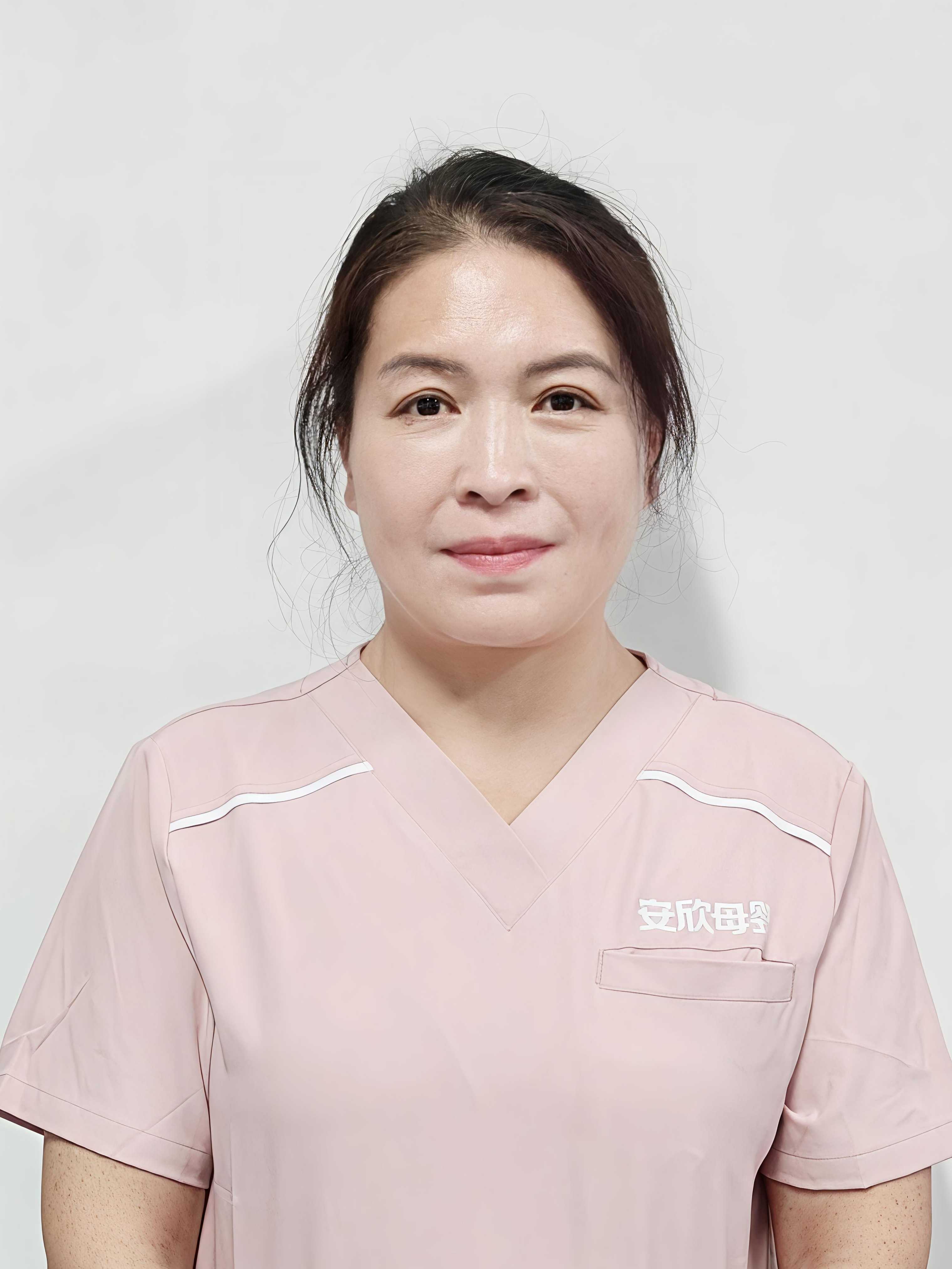 王春丽阿姨照片