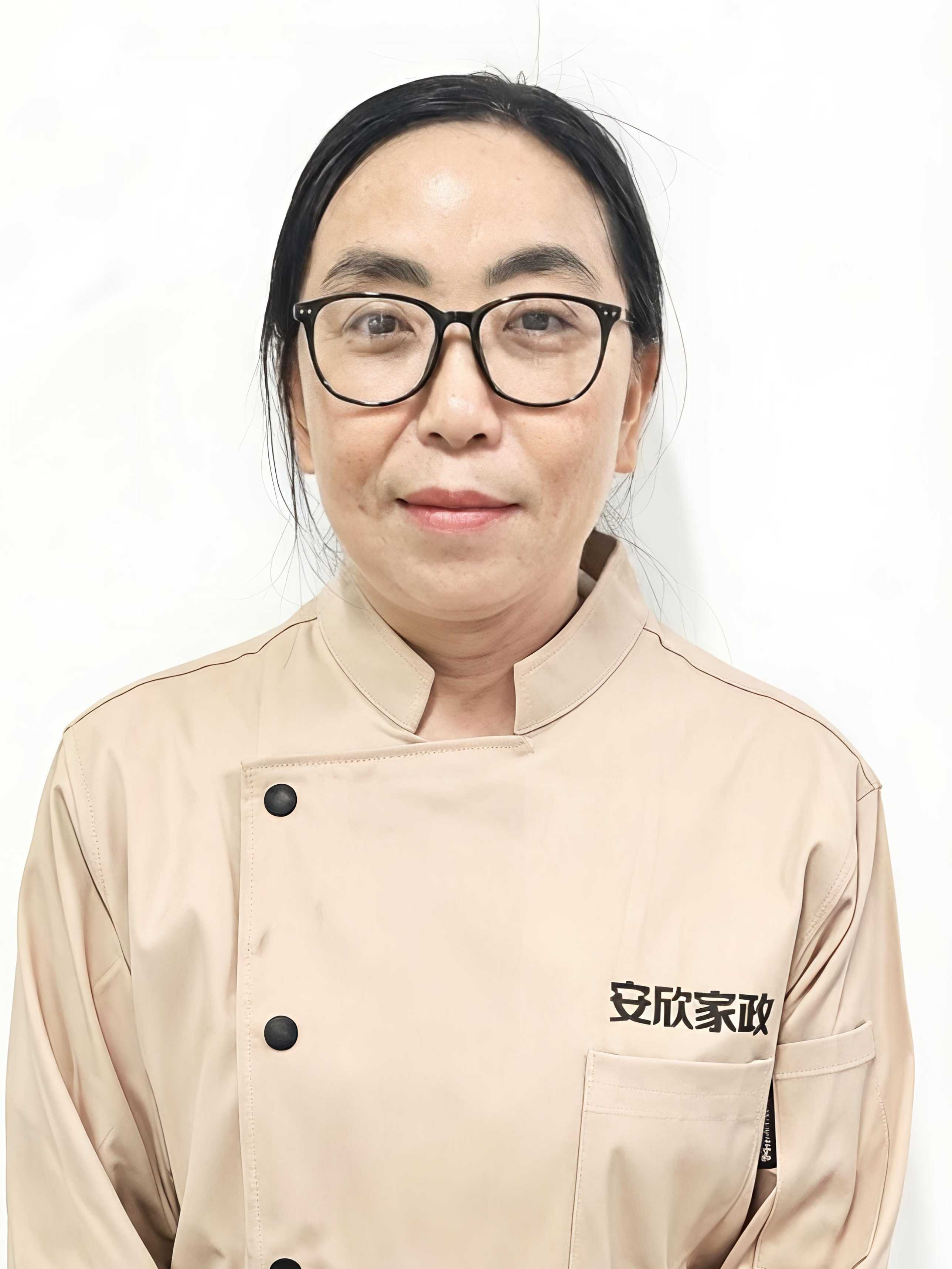 唐颜阿姨照片